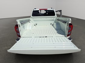 2026 Nissan Navara | PRO-4X 2.3D/4WD/7AT | 30235 | 3