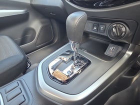 2026 Nissan Navara | SL 2.3D/4WD/7AT | 30237 | 2