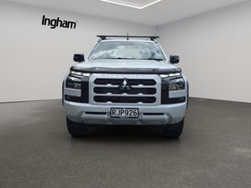 2025 Mitsubishi Triton | DC VRX 6AT 2.4DT | 30250 | 5