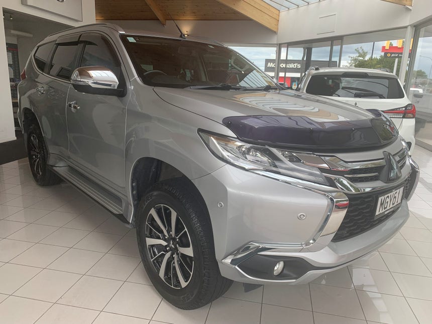 2019 Mitsubishi Pajero Sport | VRX 2.4D/4WD/8AT | 30303 | 1