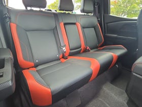 2026 Nissan Navara | P4X 2.4D/4WD/6AT | 30626 | 7