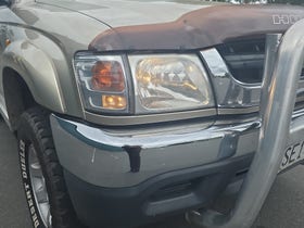 2002 Toyota Hilux | 3.0TD 4WD SR5 D/C 5M | 30724 | 6