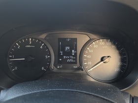 2017 Nissan Navara | RX 2.3D/7AT/UT/4DR/5 | 31354 | 6