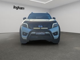 2020 Nissan Navara | ST-X 2.3D/4WD/7AM/UT | 31390 | 2