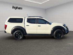 2020 Nissan Navara | ST-X 2.3D/4WD/7AM/UT | 31390 | 3