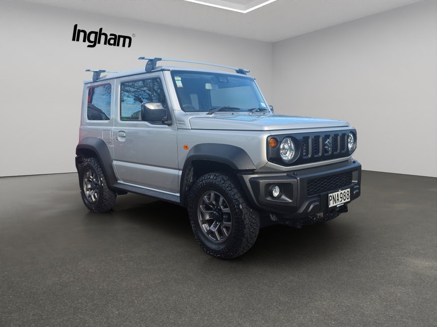 2022 Suzuki Jimny | SIERRA 1.5P/4WD/5MT | 32318 | 1