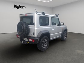 2022 Suzuki Jimny | SIERRA 1.5P/4WD/5MT | 32318 | 5