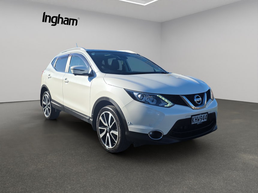 2017 Nissan Qashqai | TI 2.0P/CVT | 32839 | 1