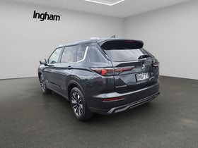 2025 Mitsubishi Outlander | LS 2.5P/CVT | 28622 | 5