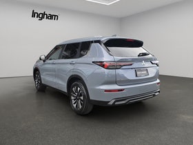 2026 Mitsubishi Outlander | LS 2.5P/CVT | 28758 | 6