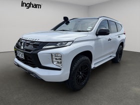 2025 Mitsubishi Pajero Sport | VRX BLACK EDITION 2.4D | 29498 | 3
