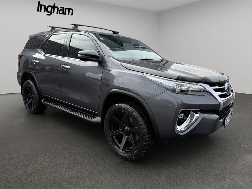 2020 Toyota Fortuner | LIMITED 2.8DT/4WD | 30126 | 1