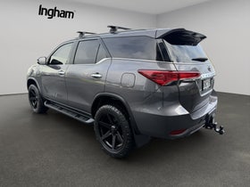 2020 Toyota Fortuner | LIMITED 2.8DT/4WD | 30126 | 6