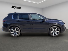 2025 Mitsubishi Outlander | XLS 2.5P/4WD/CVT | 30552 | 5