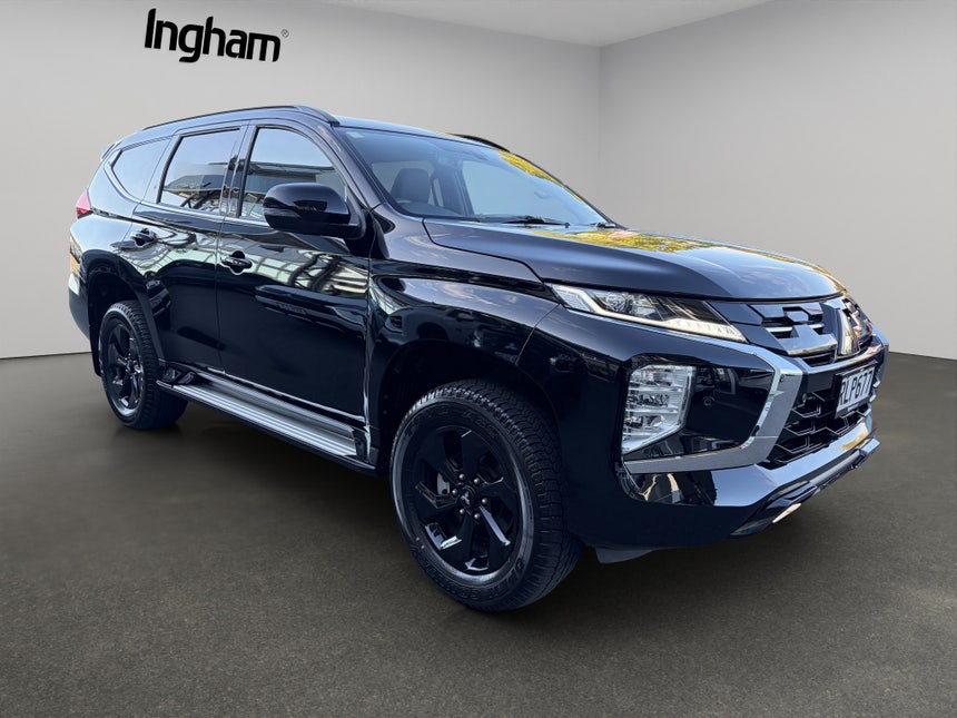 2025 Mitsubishi Pajero Sport | VRX BLACK EDITION 2.4D 4WD | 30739 | 1