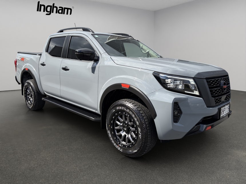 2025 Nissan Navara | PRO-4X 2.3D 4WD | 30773 | 1