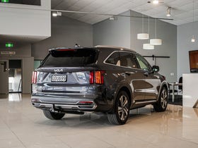 2023 Kia Sorento | HEV URBAN PREMIUM | 33717 | 3