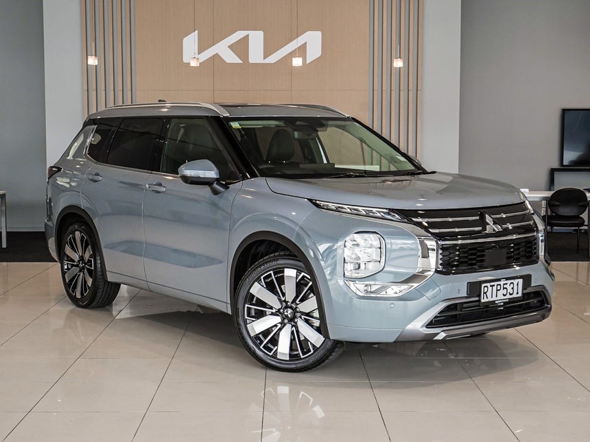 2026 Mitsubishi Outlander | VRX 2.5P/4WD/CVT | 33634 | 1