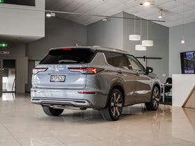 2026 Mitsubishi Outlander | VRX 2.5P/4WD/CVT | 33634 | 3
