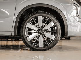2026 Mitsubishi Outlander | VRX 2.5P/4WD/CVT | 33634 | 7