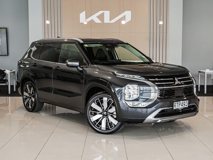 2026 Mitsubishi Outlander | VRX 2.5P/CVT | 33635 | 1