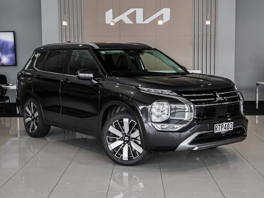 2026 Mitsubishi Outlander | XLS 2.5P/CVT | 33776 | 1