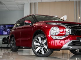2026 Mitsubishi Outlander | VRX 2.5P/CVT | 33828 | 5