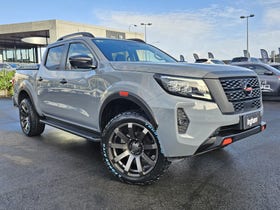 2025 Nissan Navara | PRO-4X STEALTH X | 27612 | 3