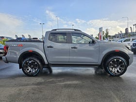 2025 Nissan Navara | PRO-4X STEALTH X | 27612 | 4