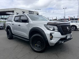 2021 Nissan Navara | SL 2.3 DIESEL TURBO 6MT | 29939 | 4