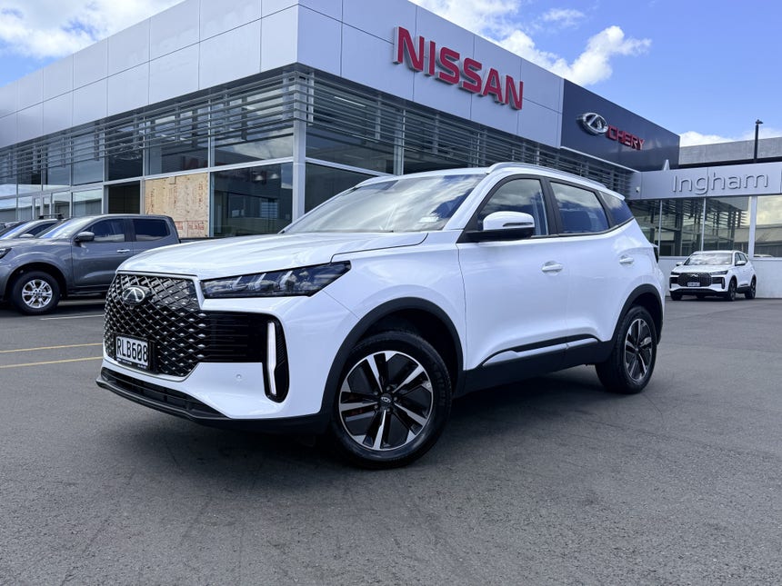 2025 Chery Tiggo 4 | ULTIMATE 1.5 PETROL HYBRID | 30070 | 1