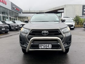 2021 Toyota Hilux | SR TD DC/CC 2.8DT | 30660 | 3