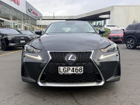 2018 Lexus IS300H | 2.5 PETROL HYBRID | 30676 | 3