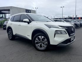 2025 Nissan X-Trail | ST-L E-POWER 1.5 | 30688 | 4