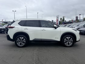 2025 Nissan X-Trail | ST-L E-POWER 1.5 | 30688 | 5