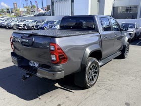 2025 Toyota Hilux | SR5 CRUISER TD DC 2. 4WD | 30795 | 6