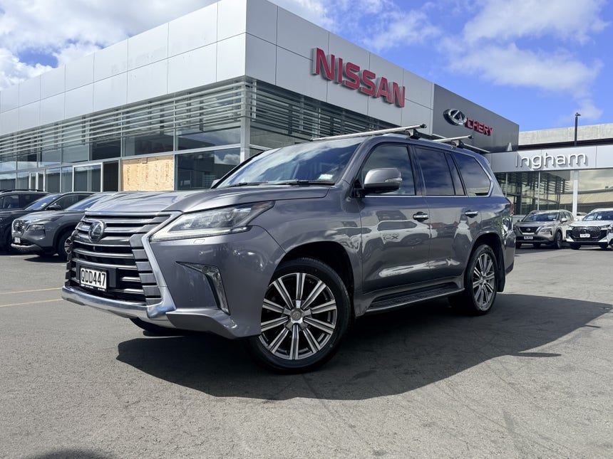 2015 Lexus LX570 | 5.7P/4WD/8AT/SW/5DR | 30954 | 1
