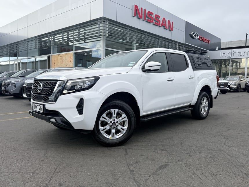 2024 Nissan Navara | ST 2.3D DIESEL TURBO AUTOMATIC  | 30974 | 1
