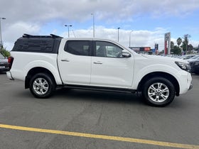 2024 Nissan Navara | ST 2.3D DIESEL TURBO AUTOMATIC  | 30974 | 5