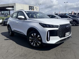 2025 Chery Tiggo 4 | ULTIMATE 1.5  | 30858 | 4