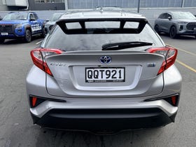 2017 Toyota C-HR | HYBRID | 30982 | 7