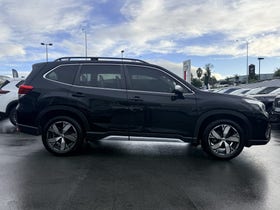 2020 Subaru Forester | PREMIUM 2.5P/4WD | 31141 | 5