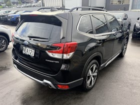 2020 Subaru Forester | PREMIUM 2.5P/4WD | 31141 | 6