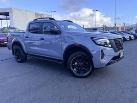 2025 Nissan Navara | PRO-4X 2.3D/4WD/7AT | 31463 | 4