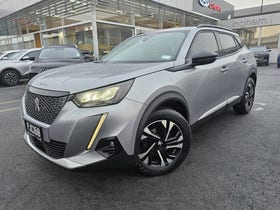 2022 Peugeot 2008 | ALLURE 1.2PT/6AT | 31918 | 2