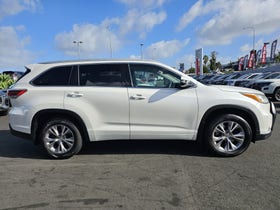 2015 Toyota Highlander | GXL 3.5P/4WD | 32008 | 5