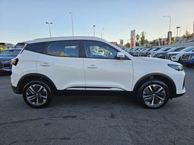 2026 Chery Tiggo 4 | ULTIMATE 1.5 HEV | 32013 | 5