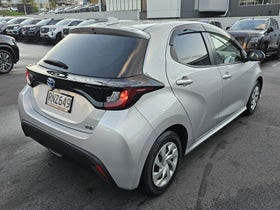 2020 Toyota Yaris | HYBRID | 32014 | 5
