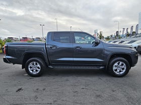 2026 Nissan Navara | ST 4WD AUTO | 32270 | 5