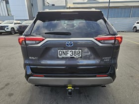 2024 Toyota RAV4 | XSE 2.5PH/4WD/HD | 32268 | 7